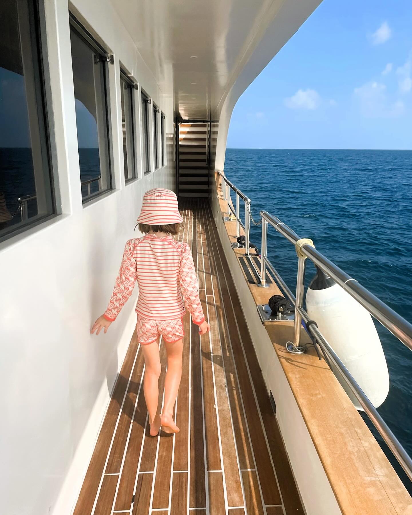 Ducksday Παιδικό Κοντομάνικο Μπλουζάκι Μαγιό - Ondo